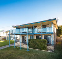 45 Hillside Cres Beach House - Accommodation Cooktown