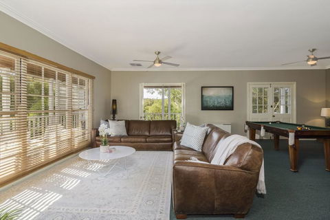 65 Main Guesthouse - Accommodation Cooktown 2