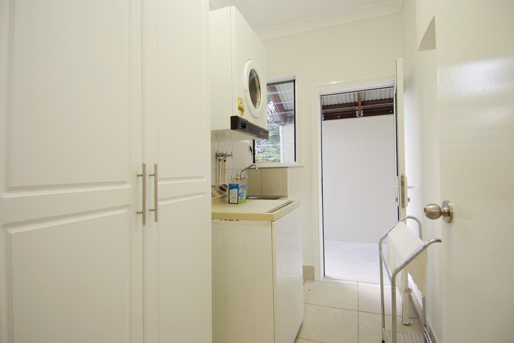 Holloways Beach QLD Accommodation Cooktown