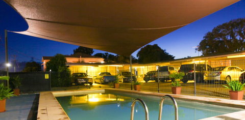 A & A Motel - Accommodation Cooktown 0