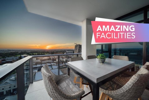 A Cut Above The West - Pool - Rooftop Bar - Gym - Wifi - Accommodation Cooktown 0