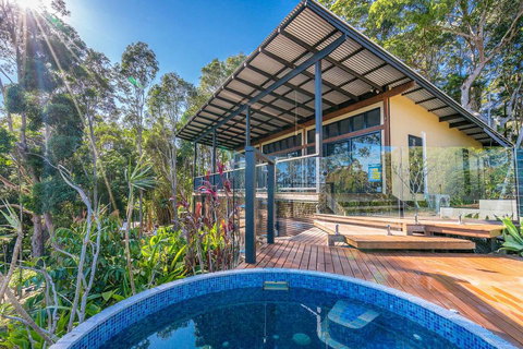 A PERFECT STAY - Ourmuli Cabin - Accommodation Cooktown 0