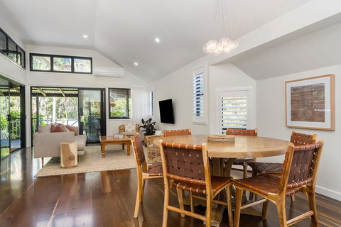 A PERFECT STAY - Solstice - Accommodation Cooktown 1