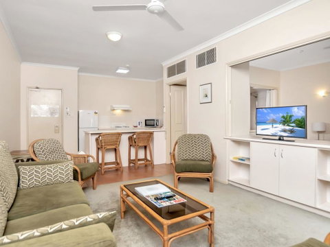 A Taste Of The Tropics - Accommodation Cooktown 1