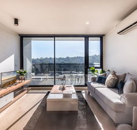Abbortsford 2 Bed 2 Bath Mountain View Apartment - Accommodation Cooktown