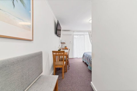 Abby's Poolside Retreat 1 - Accommodation Cooktown 1