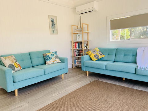 Abode Callala Beach Jervis Bay - 100m To Beach! - Accommodation Cooktown 1