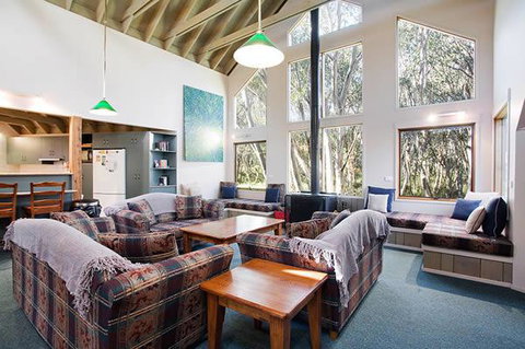 Absinthe - Accommodation Cooktown 2