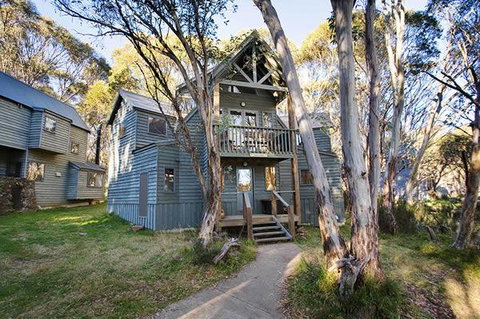 Absinthe - Accommodation Cooktown 0