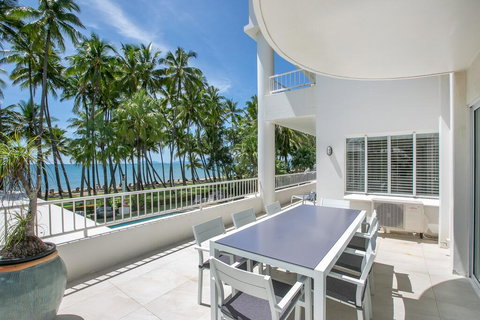Absolute Beachfront Apt. With Private Pool In Alamanda Beachfront Resort (48) - Accommodation Cooktown 0