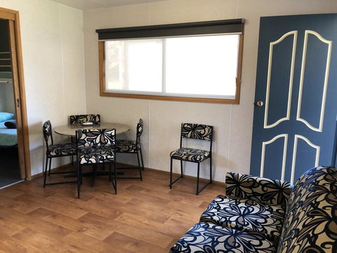 Acacia Caravan Park & Holiday Units - Accommodation Cooktown 3