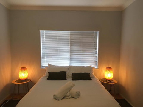 Acacia Holiday & Business Stay - Accommodation Cooktown 1