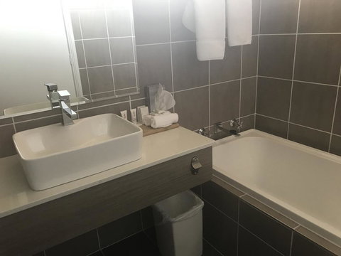 Acacia Motor Lodge - Accommodation Cooktown 3