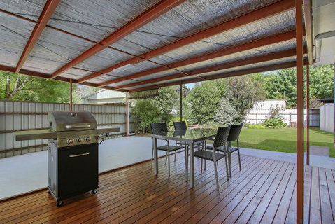 Acaronar - Accommodation Cooktown 1