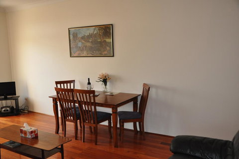 Accommodation Sydney Kogarah 2 Bedroom Apartment - Accommodation Cooktown 3