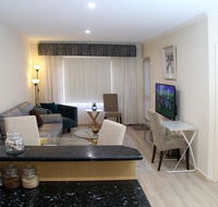 ADELAIDE CBD APARTMENT - 3BR 2BATH  CARPARK - Accommodation Cooktown