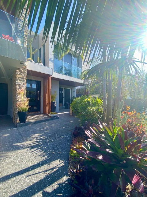 East Woonona Sea Esta Studio - Accommodation Cooktown 1