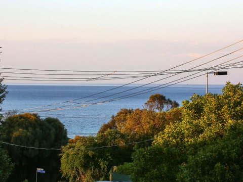 DROMANA BEACH SHACK - Accommodation Cooktown 2