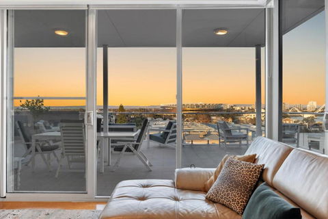 EAST34/60 - Urban Sanctuary - Accommodation Cooktown 1