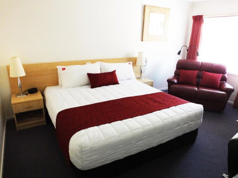 Edinburgh Motor Inn - Accommodation Cooktown 2