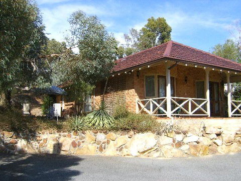Eleebana Guest House - Accommodation Cooktown 0