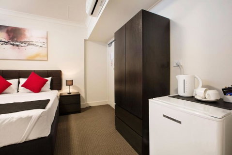 Enfield Hotel - Accommodation Cooktown 4