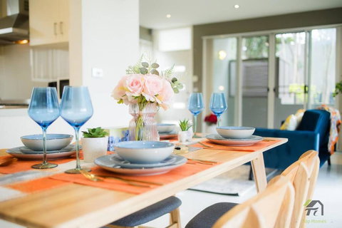 Entire 3 Bedrooms Townhouse In Baulkham Hills - Accommodation Cooktown 0