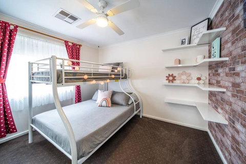 Escape To Adelaide Hills - Accommodation Cooktown 1