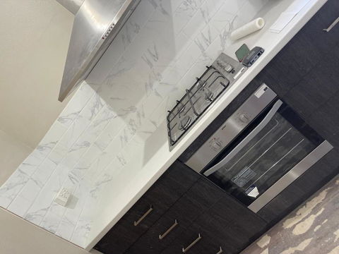 Executive Central Home - Accommodation Cooktown 4