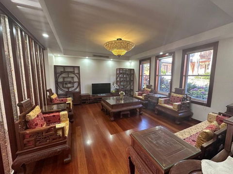 Exquisite Chinese Style Garden - Accommodation Cooktown 0