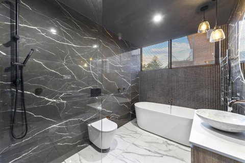 Exquisite Home With Pool & National Park Views - Accommodation Cooktown 1