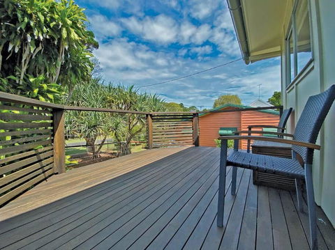 FLINDERS BEACHHOUSE - Accommodation Cooktown 1