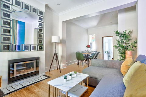 Gorgeous 2 Bedroom House Ultimo 2 E-Bikes Included - Accommodation Cooktown 3