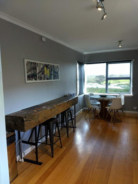 Gladstone Gem - Gateway To The Bays North East Tasmania - Accommodation Cooktown 0