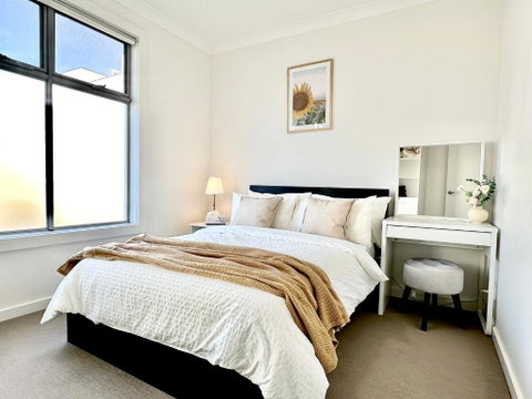 Fully Equipped 3BR-Townhouse - Accommodation Cooktown 1