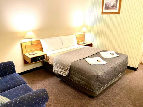 Gateway Motor Inn - Accommodation Cooktown 4