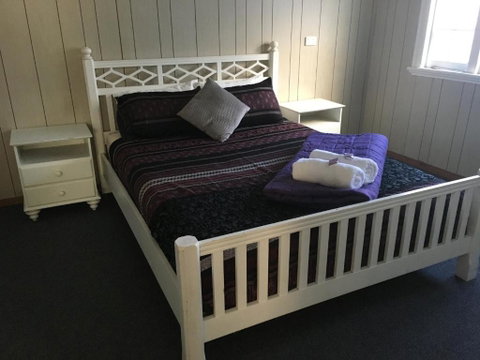 Goondihill Hotel - Accommodation Cooktown 4