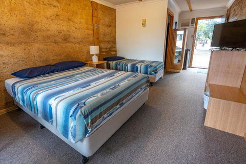Great Western Motel Norseman - Accommodation Cooktown 3