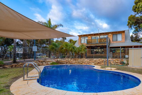 Great Western Motel Norseman - Accommodation Cooktown 0