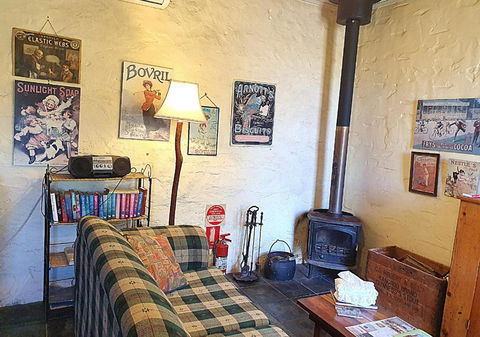 Griffiths Cottage - Accommodation Cooktown 1