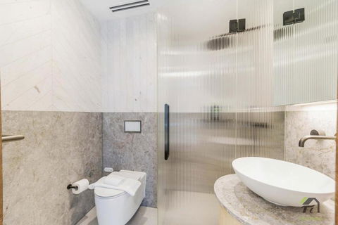 Harbour View New Year Firework - Accommodation Cooktown 1