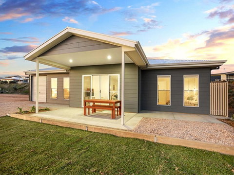 High Tide - Beachfront Pet-friendly - Accommodation Cooktown 1