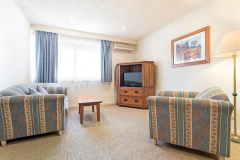 Hotel Bruce County - Accommodation Cooktown 3
