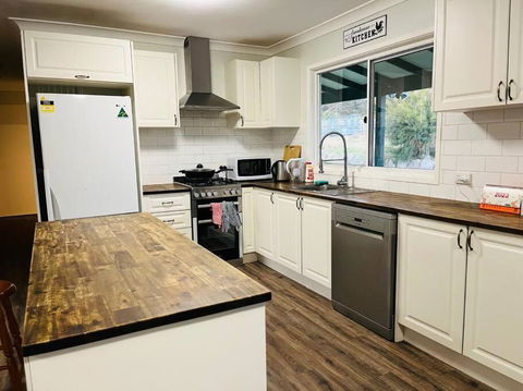 Hunter Village - Accommodation Cooktown 3