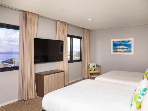 Ibis Styles The Entrance - Accommodation Cooktown 3