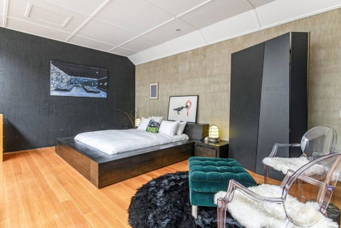Iconic MacRobertson Chocolate Factory Conversion - Accommodation Cooktown 3