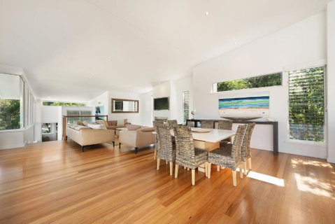 Iconic Noosa Beach House In McAnally Drive Sunshine Beach - Accommodation Cooktown 2
