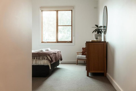 Idyllic Loft In The Heart Of Lovedale - Accommodation Cooktown 2