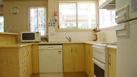 Idyllic Seaside Hideaway - Accommodation Cooktown 2