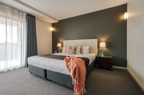 Il Mondo Boutique Hotel - Accommodation Cooktown 0